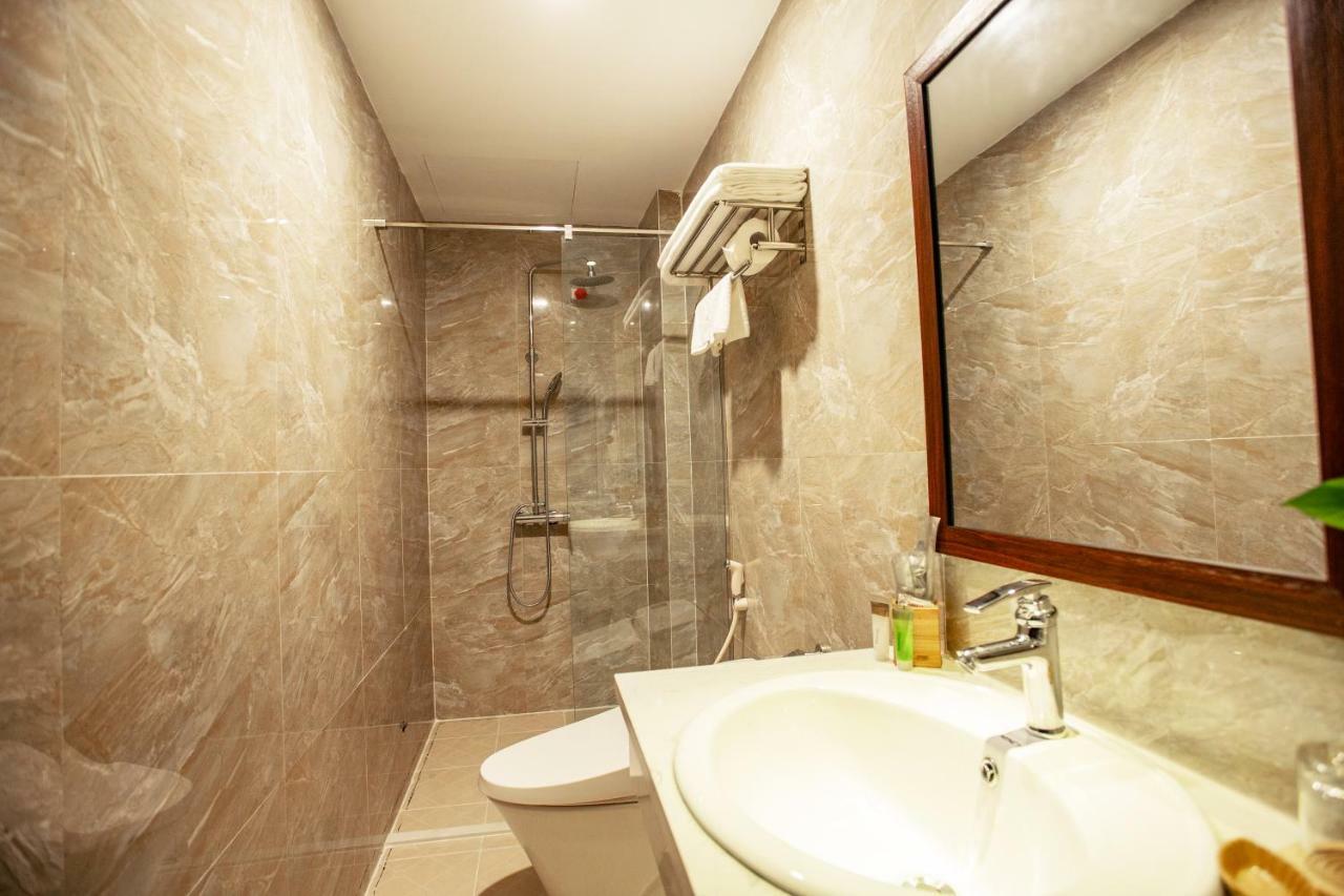 อาเดอลิน อพาร์ตเมนต์ แอนด์ โฮเทล ฮานอย Hotel ภายนอก รูปภาพ